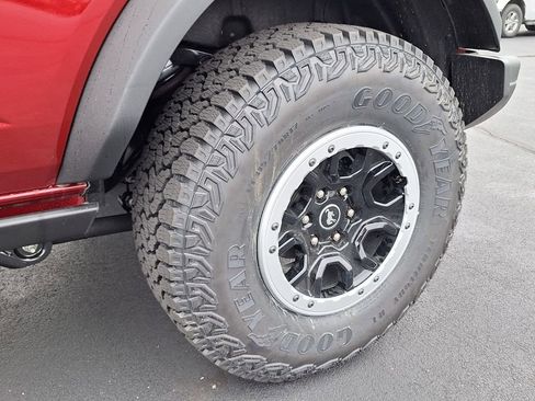 New 2025 Ford Bronco Badlands w/ Sasquatch Package image 30