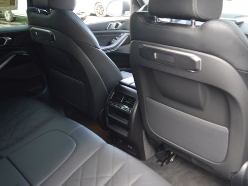 Certified 2025 BMW X5 xDrive40i AWD/4WD image 33