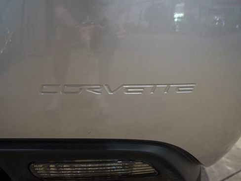 Used 2007 Chevrolet Corvette Convertible w/ Preferred Equipment Group image 37