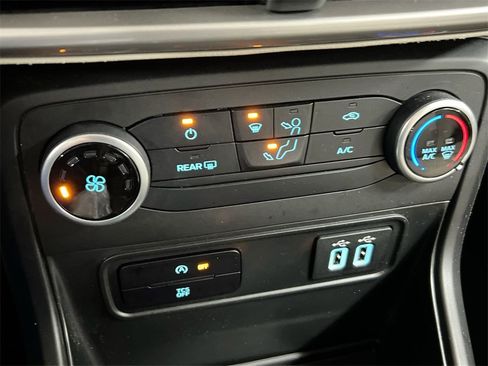 Used 2022 Ford EcoSport S image 15
