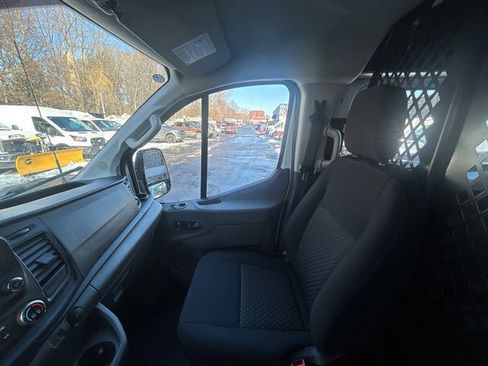 Used 2024 Ford Transit 250 Low Roof w/ Exterior Upgrade Package image 24
