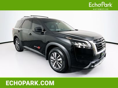Used 2024 Nissan Pathfinder SL