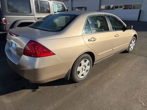 Used 2006 Honda Accord LX image 5