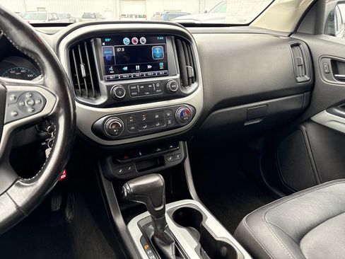 Used 2015 Chevrolet Colorado LT w/ Luxury Package AWD/4WD image 25