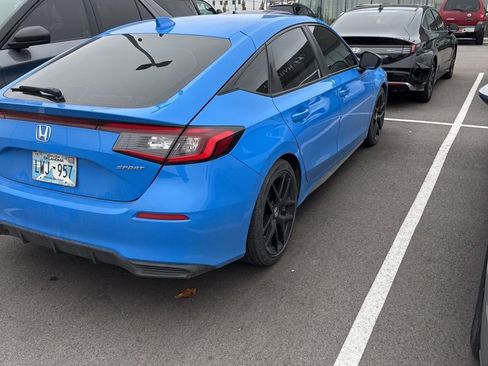 Used 2024 Honda Civic Sport image 5