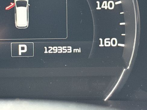 Used 2016 Kia Sorento SX FWD image 21