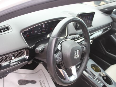 Used 2023 Honda Civic Sport Touring image 16