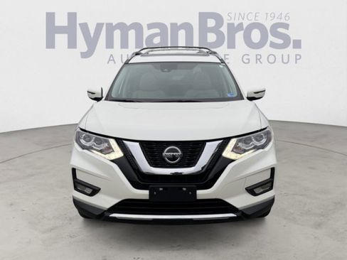 Used 2020 Nissan Rogue SL w/ Premium Package image 8