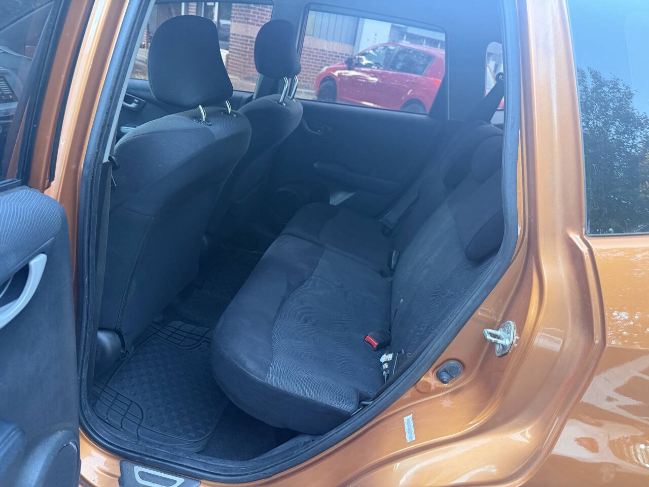 Used 2011 Honda Fit Sport image 12