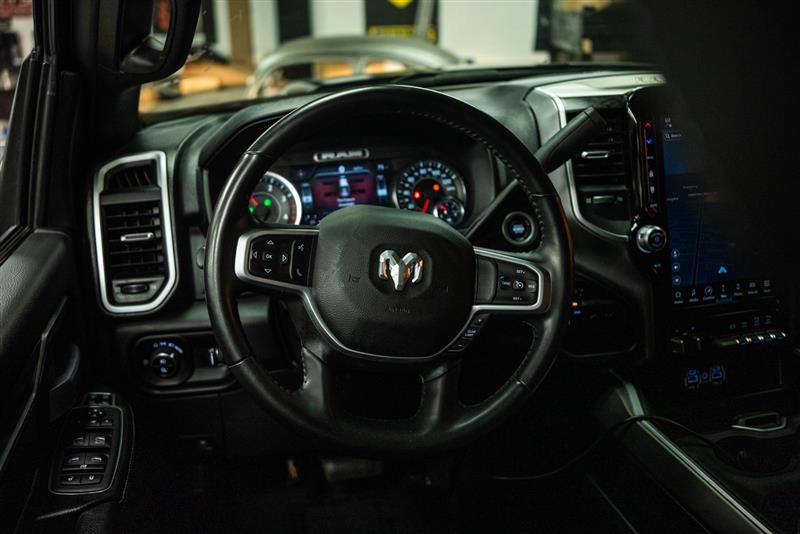 Used 2024 RAM 2500 Big Horn w/ Night Edition AWD/4WD image 15