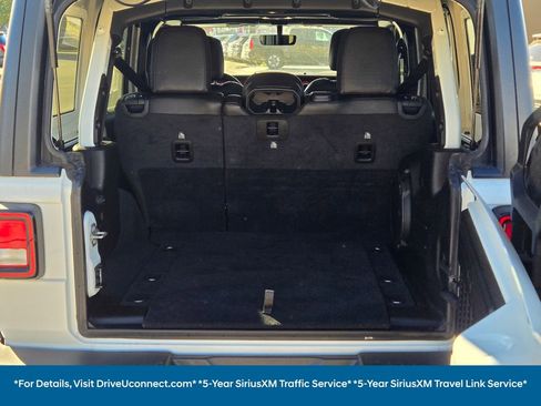 Used 2020 Jeep Wrangler Unlimited Rubicon w/ Dual Top Group image 21