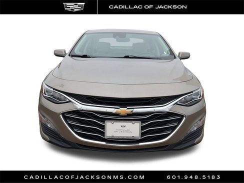 Used 2024 Chevrolet Malibu LT image 3