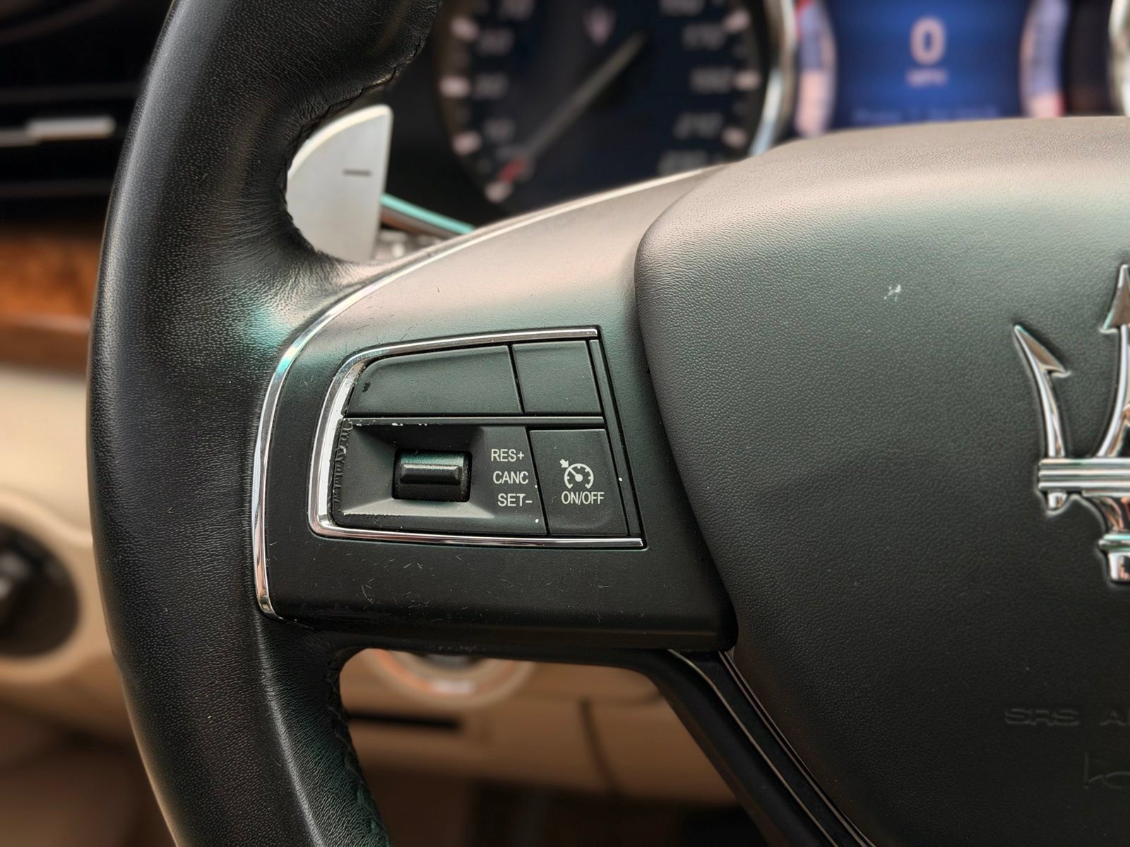 Used 2014 Maserati Quattroporte GTS RWD image 49