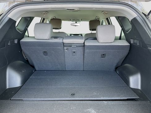 Used 2017 Hyundai Santa Fe Sport image 16