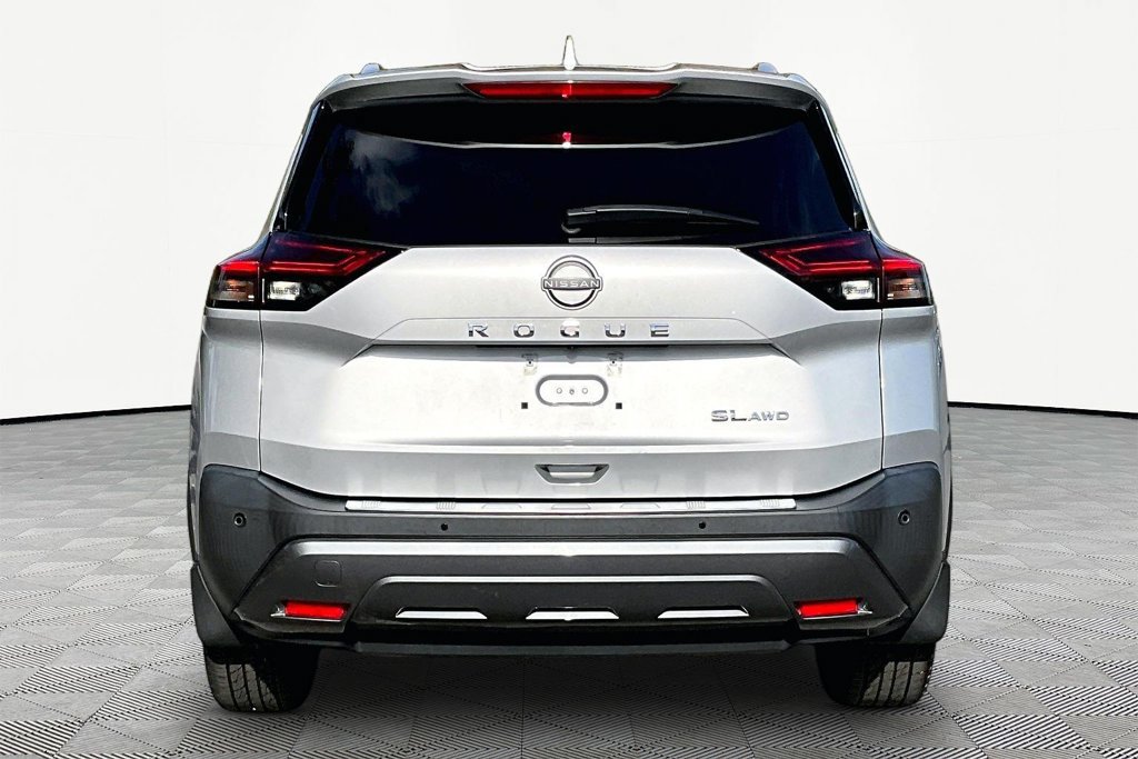 Used 2023 Nissan Rogue SL w/ SL Premium Package AWD/4WD image 7
