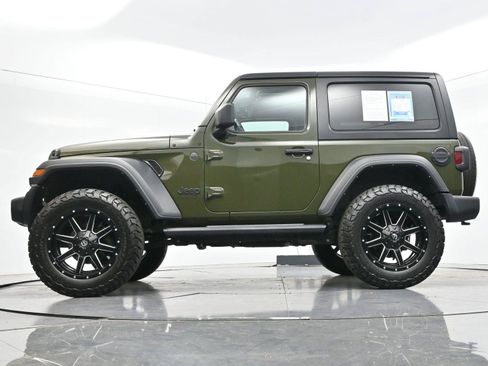 Used 2023 Jeep Wrangler Sport AWD/4WD image 46