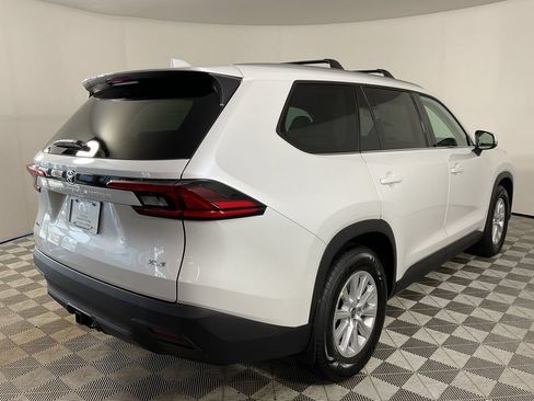 New 2026 Toyota Grand Highlander AWD image 8