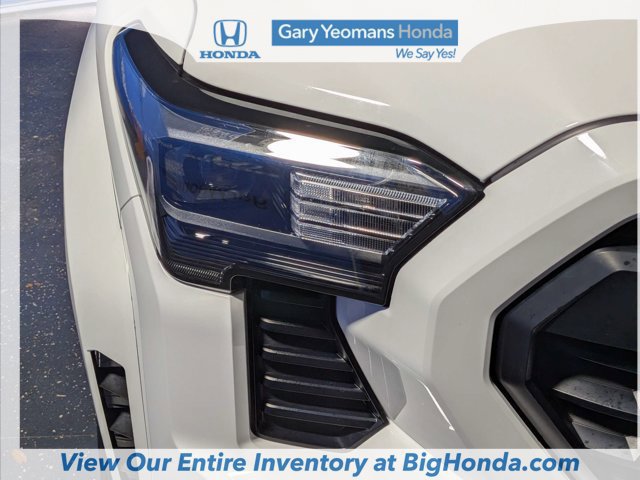 Used 2025 Toyota Tacoma TRD Sport AWD/4WD image 12