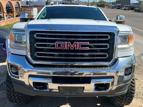 Used 2015 GMC Sierra 3500 SLT image 4