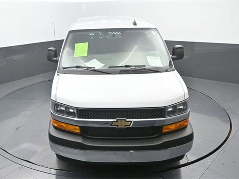 Used 2024 Chevrolet Express 2500 w/ Driver Convenience Package image 26