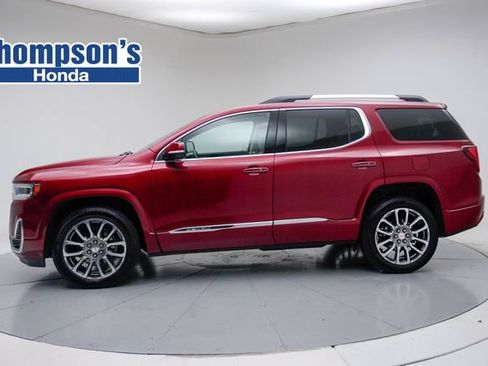 Used 2023 GMC Acadia Denali w/ Denali Technology Package AWD/4WD image 2