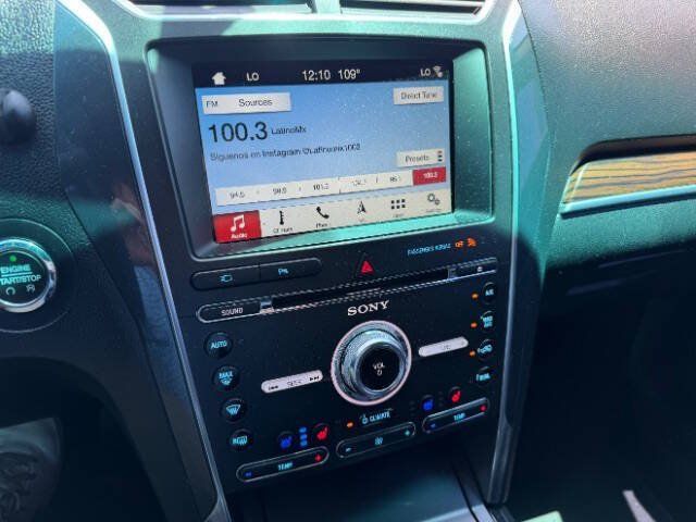 Used 2018 Ford Explorer Limited AWD/4WD image 14