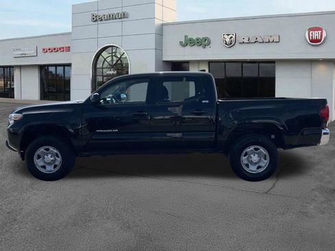 Used 2023 Toyota Tacoma SR5 RWD image 4