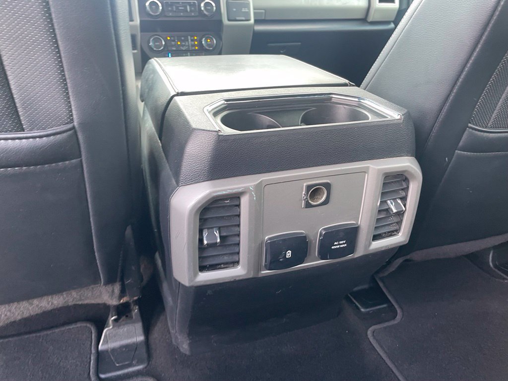 Used 2019 Ford F250 Lariat w/ Lariat Ultimate Package AWD/4WD image 26