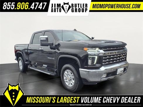 Used 2022 Chevrolet Silverado 2500 LTZ w/ LTZ Convenience Package image 31