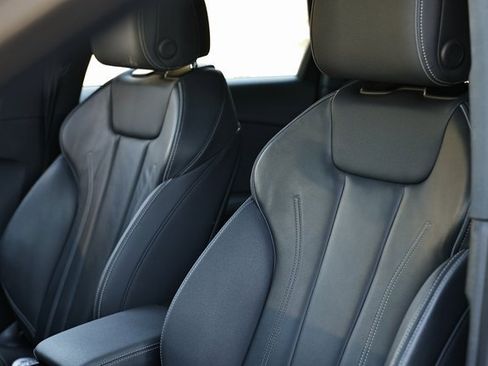 Used 2024 Audi A4 2.0T Premium Plus image 22