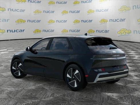 New 2026 Hyundai Ioniq 5 SE image 5