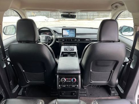Used 2023 Lincoln Aviator AWD w/ Elements Package image 36
