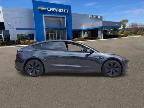 Used 2024 Tesla Model 3 Long Range AWD/4WD image 24