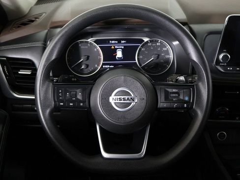 Used 2021 Nissan Rogue SV image 37