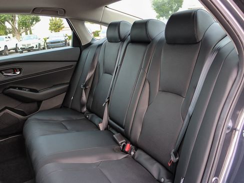 Used 2025 Honda Accord Touring image 16