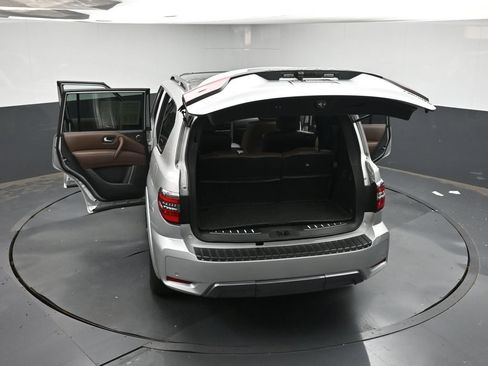 Used 2023 Nissan Armada Platinum w/ Captain's Chairs Package RWD image 47