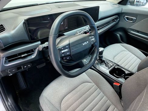 Certified 2025 Kia K4 EX image 20