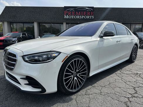 Used 2022 Mercedes-Benz S 580 S 580 4MATIC w/ Red Interior M image 2