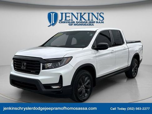 Used 2023 Honda Ridgeline Sport image 6