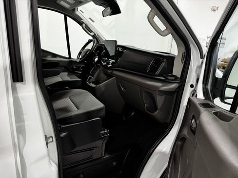 Used 2024 Ford Transit 350 XLT RWD image 22