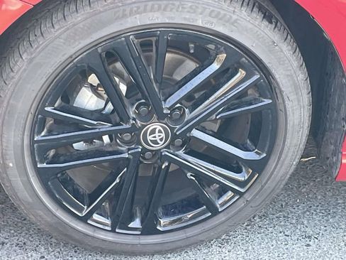 Used 2025 Toyota Camry SE w/ Convenience Package image 22