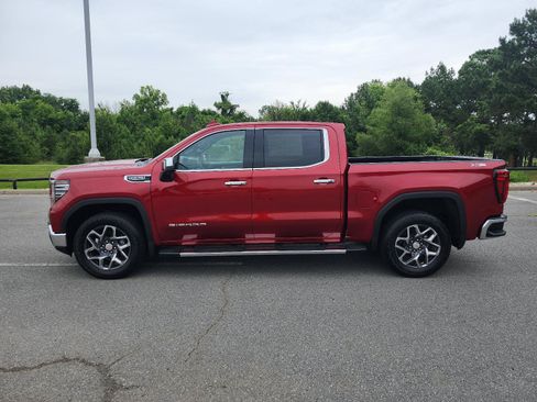 Certified 2026 GMC Sierra 1500 SLT w/ SLT Premium Plus Package AWD/4WD image 2
