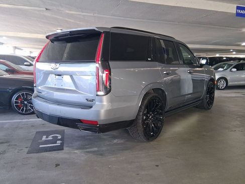 Used 2023 Cadillac Escalade Sport Platinum image 6