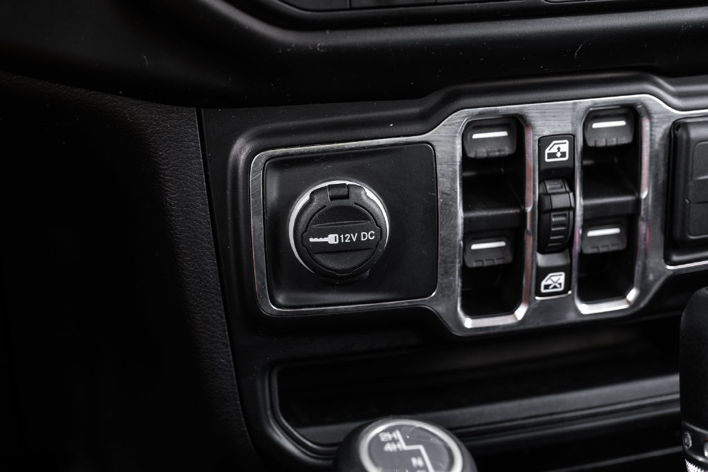 Used 2022 Jeep Wrangler Unlimited Sport AWD/4WD image 36