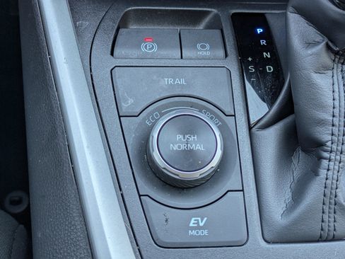 Used 2024 Toyota RAV4 AWD Hybrid w/ Weather Package image 28