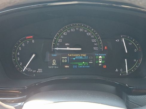 Used 2017 Cadillac XT5 FWD image 20