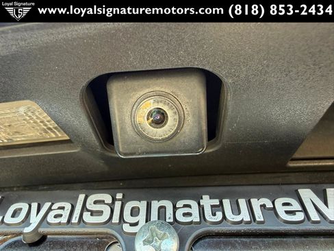 Used 2012 Mercedes-Benz CL 63 AMG image 12