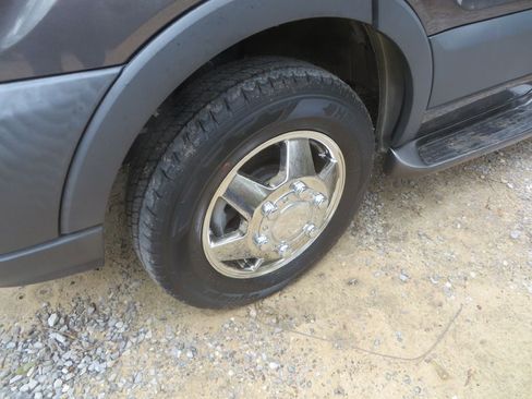 Used 2017 Ford Transit 350 XLT image 31