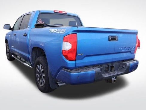 Used 2017 Toyota Tundra SR5 image 3