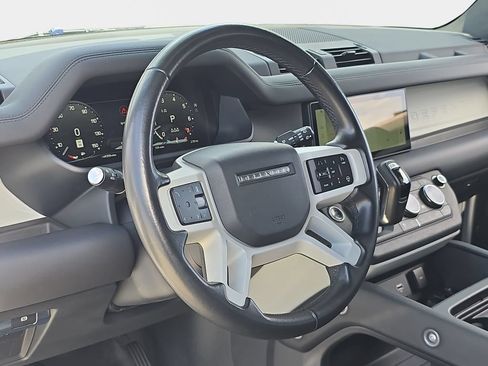 Used 2024 Land Rover Defender 110 S AWD/4WD image 17